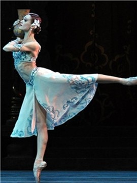 马林斯基剧院芭蕾舞团《舞姬》