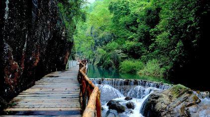 3 白水寨海船木栈道2.jpg