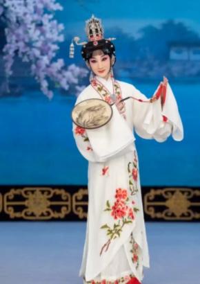 &ldquo;梅韵璇音&rdquo;窦晓璇个人京剧专场 京剧《谢瑶环》北京站