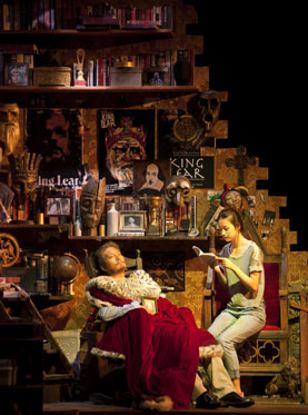 中国国家话剧院演出 话剧《离去》