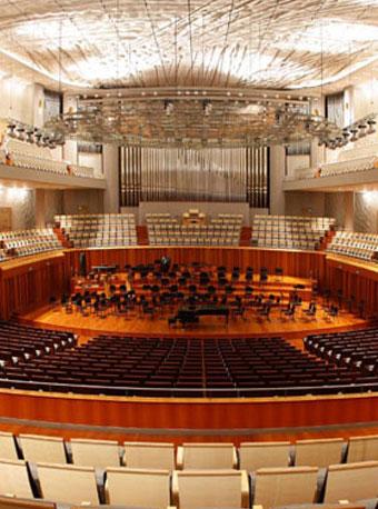 第六届中国交响乐之春音乐会：&ldquo;草原之歌&rdquo;上海爱乐乐团音乐会