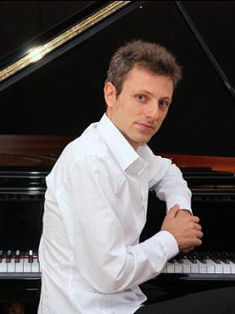 左手钢琴——法国钢琴家马克西姆·泽基尼独奏音乐会