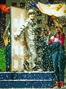 北京儿童艺术剧院：成长穿越之旅《你好，未来》