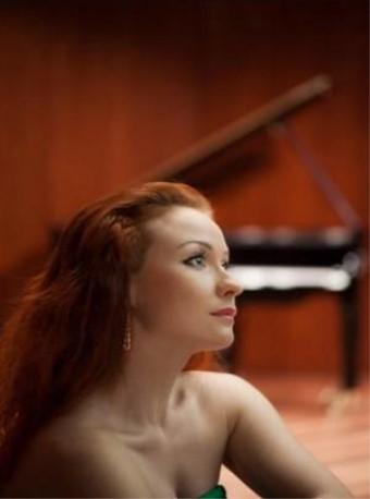 2018-环球音乐之旅&middot;成都站&mdash;&mdash;乌克兰钢琴家瑞吉娜&bull;车尼彻科