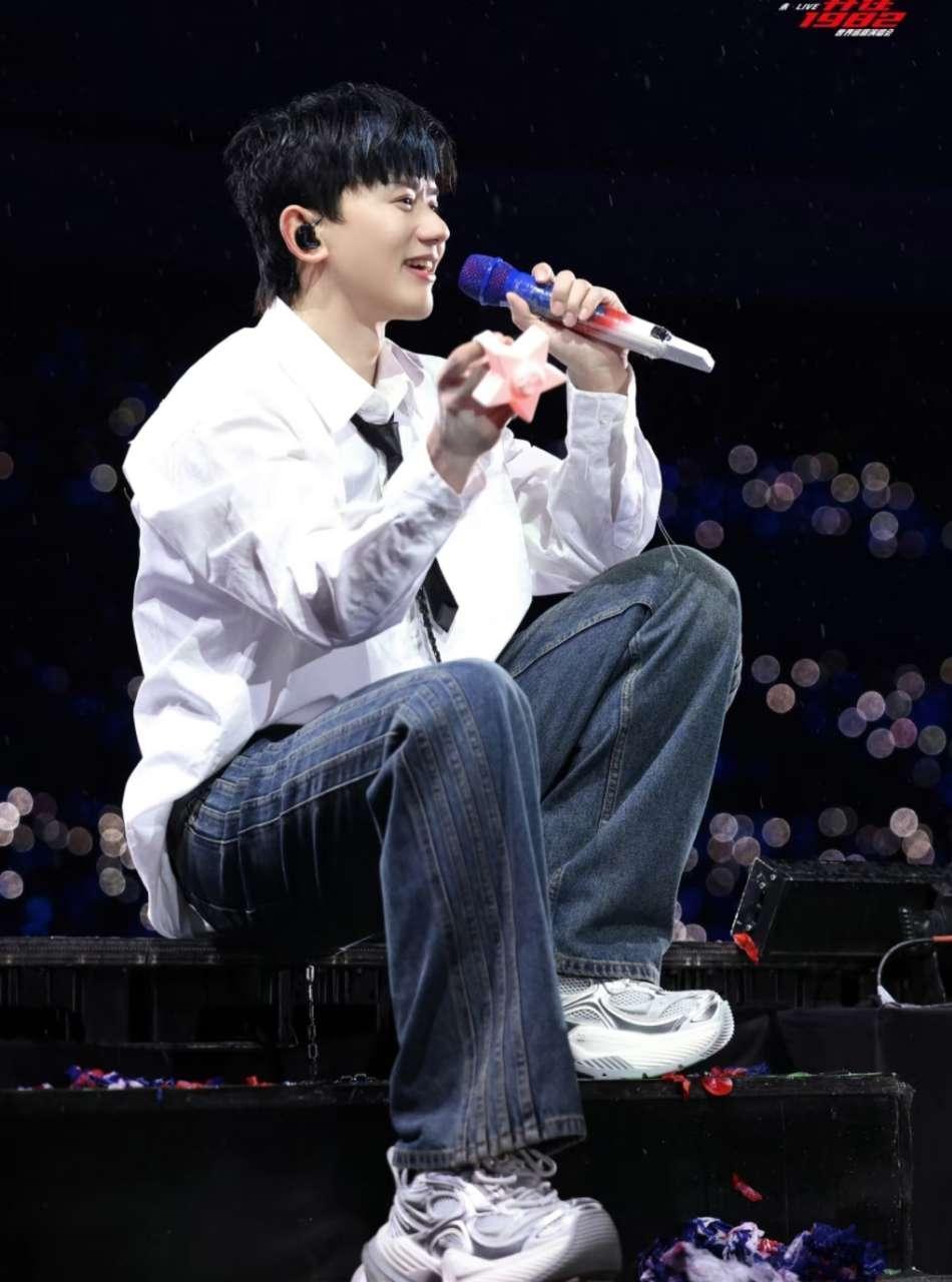 [代拍费]张杰2026巡回演唱会赣州站