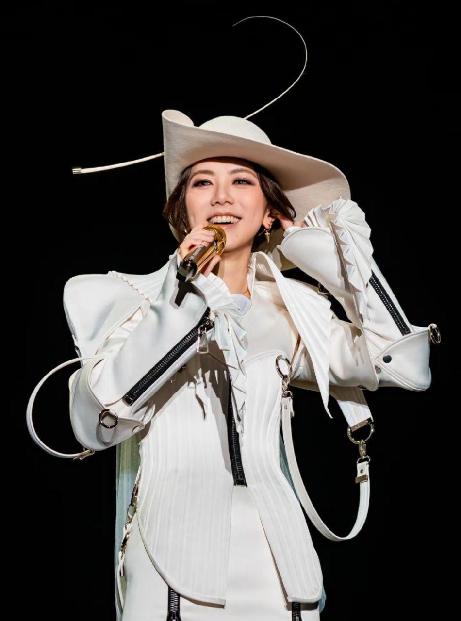 [代拍费]邓紫棋2026 演唱会 北京站