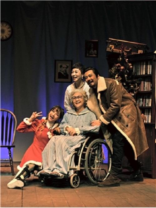 《她弥留之际》