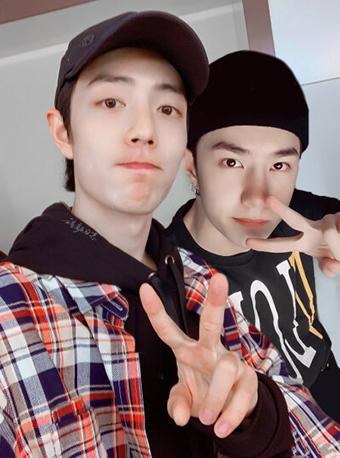 肖战，王一博预定周边