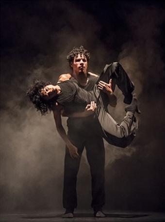 2019国家大剧院舞蹈节 英国赛德勒斯威尔斯剧场出品-阿科斯塔舞蹈团作品《不可估量》