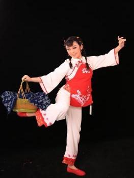 国家艺术基金 锡剧《三三》