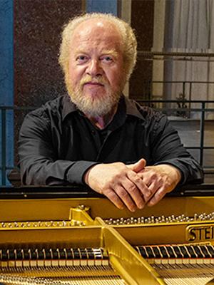 奥皮茨与上海四重奏演绎勃拉姆斯