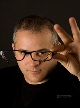 八喜·打开艺术之门 不能说的秘密--世界著名近台魔术大师展演