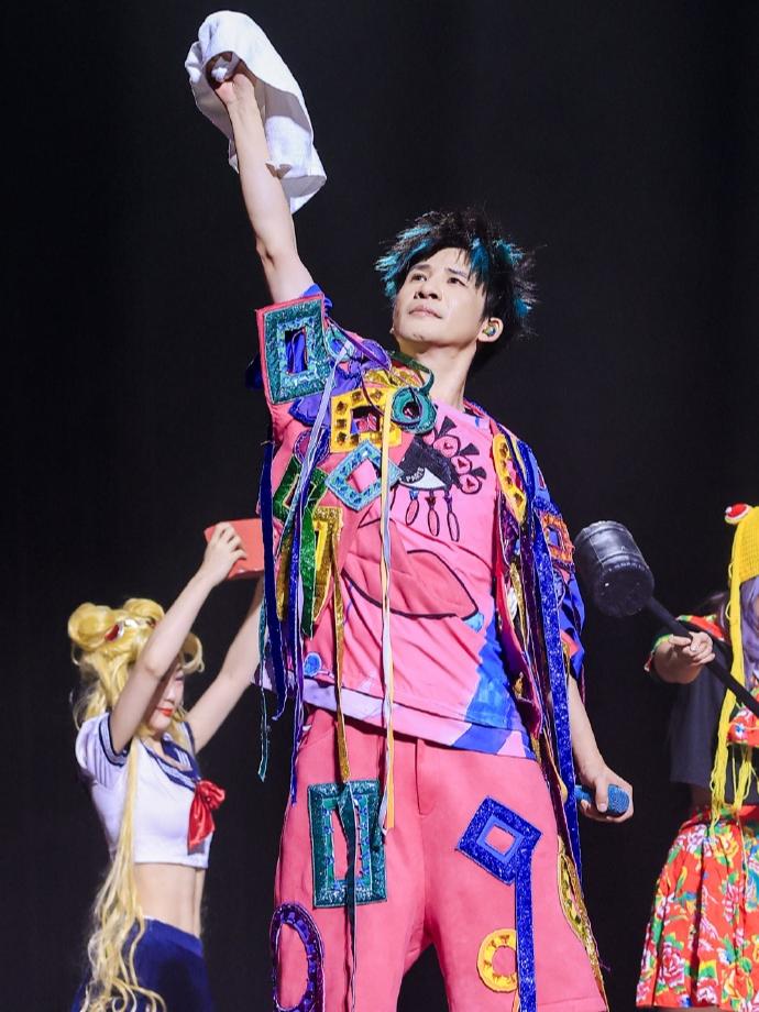 [代拍费]大张伟演唱会天津站