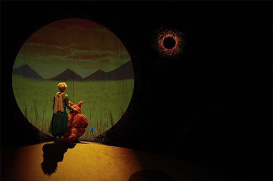 法中交流剧目童话剧《小王子》