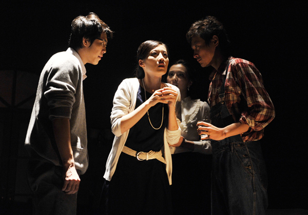 2017悬疑戏剧演出季 欧美当红悬疑剧《我会半夜之前回来》中文版 2017悬疑戏剧演出季 欧美当红悬疑剧《我会半夜之前回来》中文版