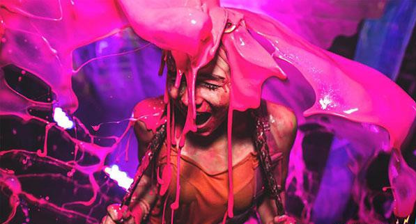 LIC过往活动现场