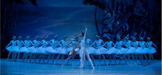 永乐票务为您服务：爱乐汇•“早鸟票”6折•俄罗斯芭蕾国家剧院芭蕾舞《天鹅湖》 