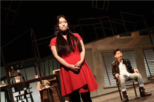 爪马戏剧暗黑三部曲·百老汇最佳悬疑剧《同谋》原版授权中文版