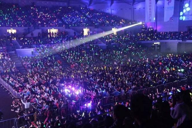 邓丽欣 等你约会我 演唱会深圳站