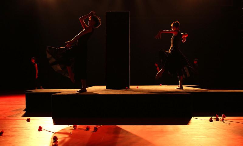 2018女性艺术节 为爱而作 北京当代芭蕾舞团《毒》