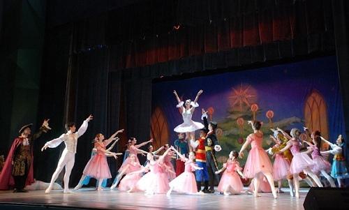 莫斯科国立维什涅夫斯卡娅少儿芭蕾舞团《胡桃夹子》