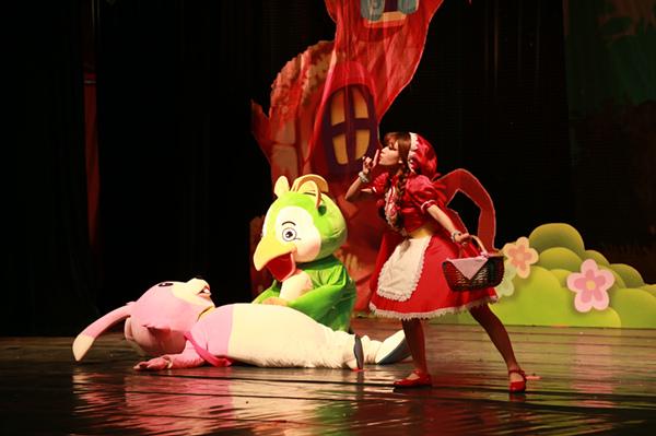 世界经典格林童话《小红帽》