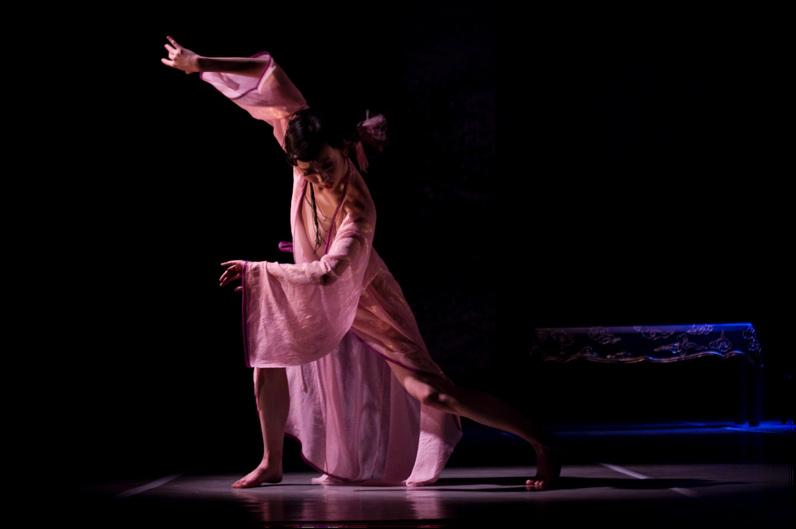 王媛媛舞蹈创作 北京当代芭蕾舞团 香港艺术节特邀作品《莲》
