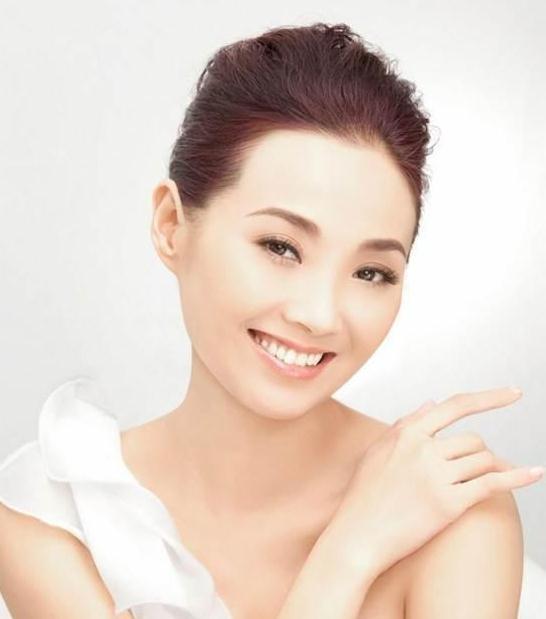 唐果音乐节华语金曲广东巡回演唱会 唐果音乐节华语金曲广东巡回演唱会