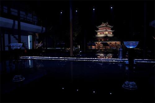 Image: https://img.piaoniu.com/assets/img/GGC4wjjMyb.jpg 【上海站】谭盾 实景水乐·流动建筑水乐堂·天顶上的一滴水