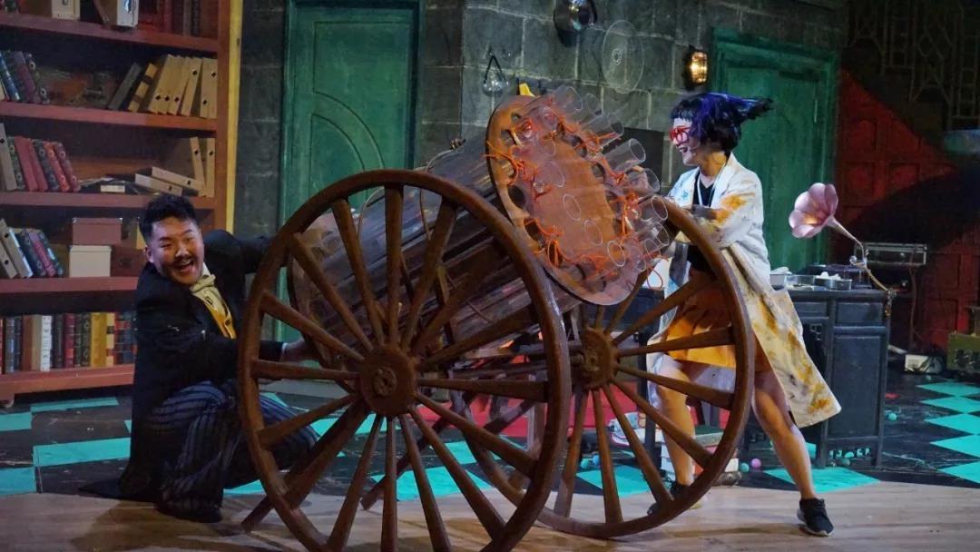 保利原创科学实验剧-《能量密室》 保利原创科学实验剧-《能量密室》