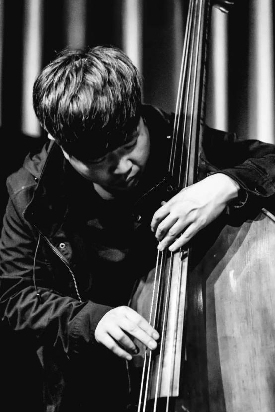 爵士  Jazz Jam Session  徐鹏 + 刘奥 + Jongmoon Park @ 赋格·木 11281008.png