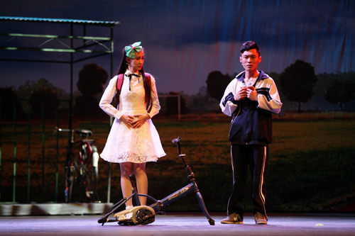 开心一“夏”盛夏戏剧嘉年华 开心麻花爆笑舞台剧《夏洛特烦恼》第三十二轮