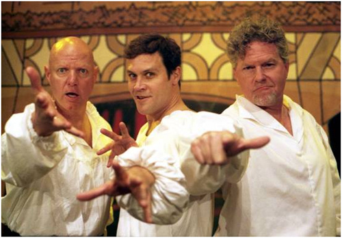 荒诞戏剧《莎士比亚全集（浓缩版）》