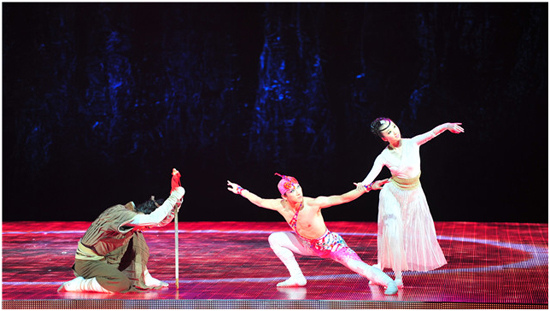 2016国家大剧院舞蹈节：太原舞蹈团《千手观音》