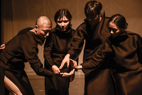 《随黄公望游富春山》 《随黄公望游富春山》